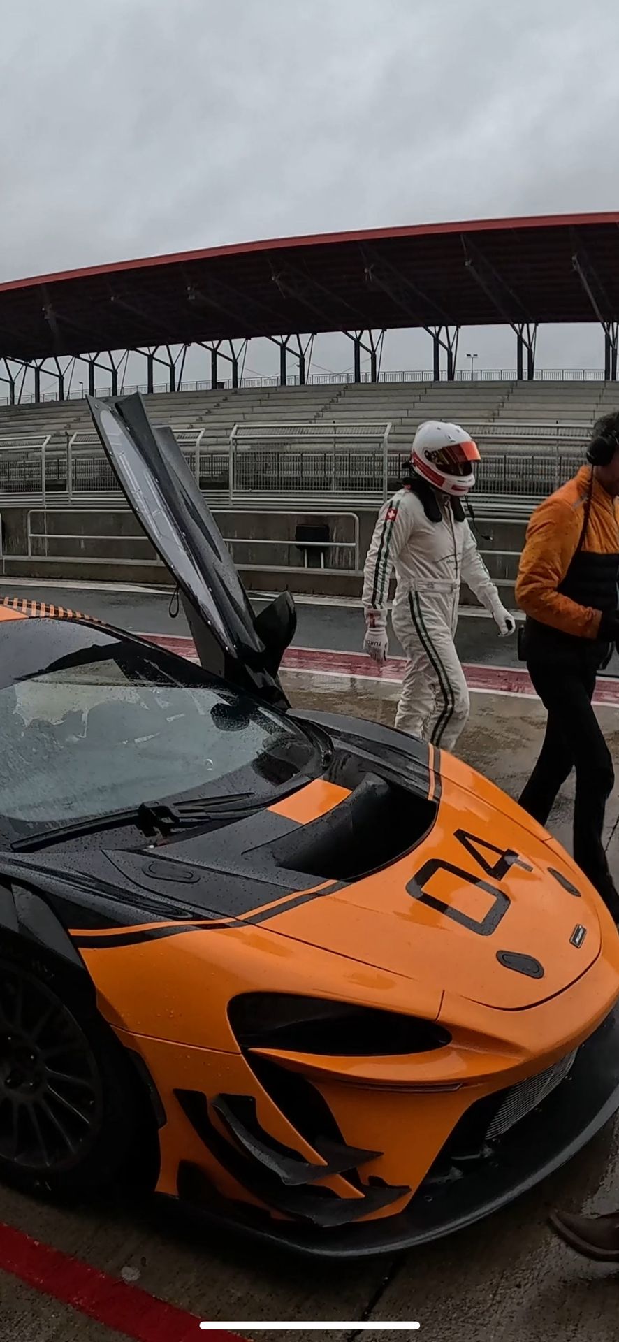 Robin Dönni with the McLaren Trophy car